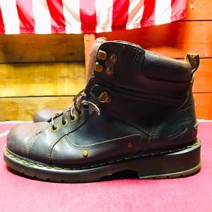 Doc Marten air wear boots